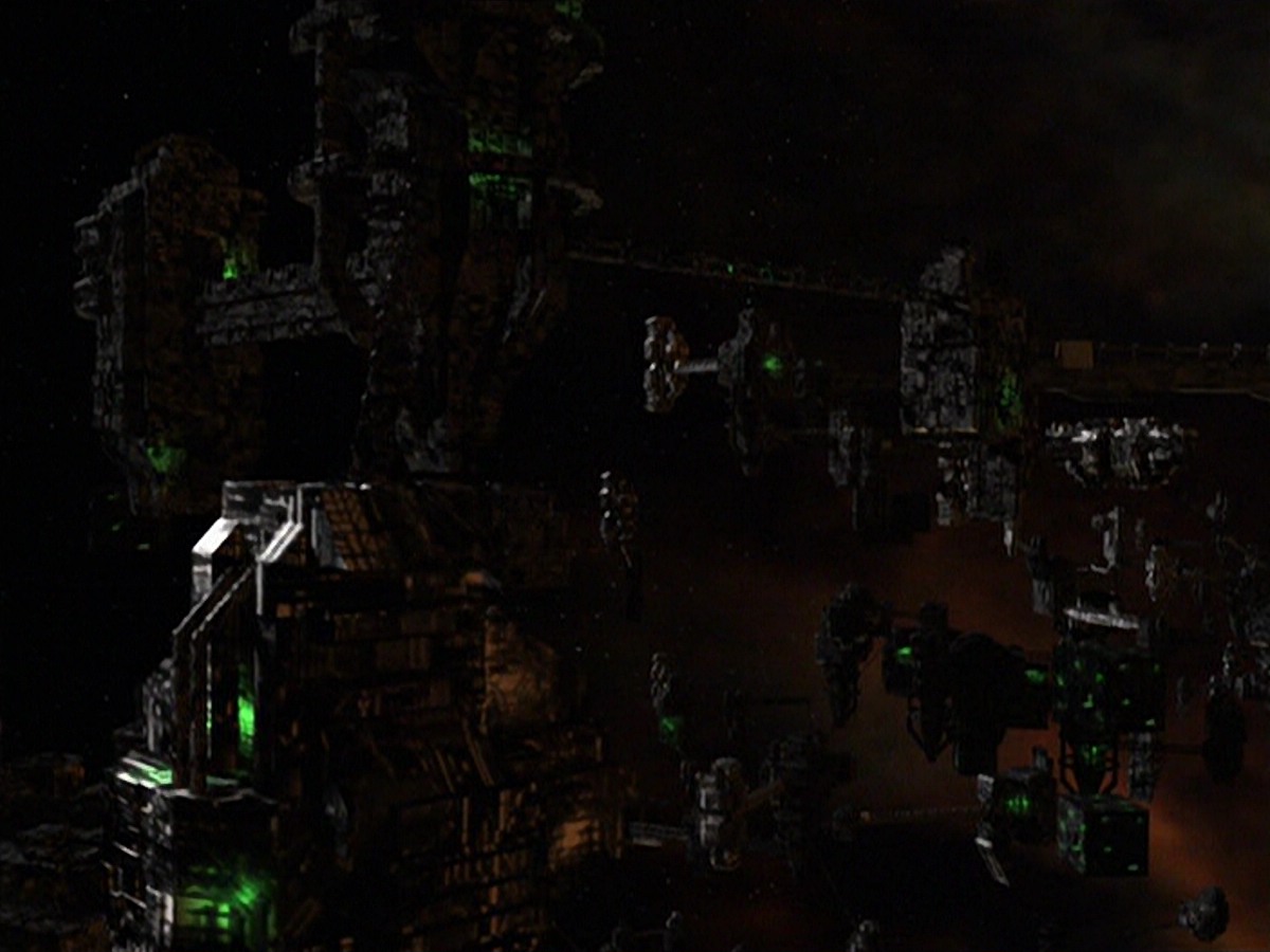ariane179254_StarTrekVoyager_5x15_5x16_DarkFrontier_6132.jpg