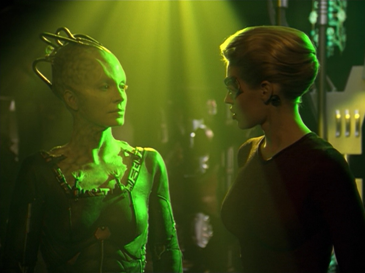 ariane179254_StarTrekVoyager_5x15_5x16_DarkFrontier_6237.jpg
