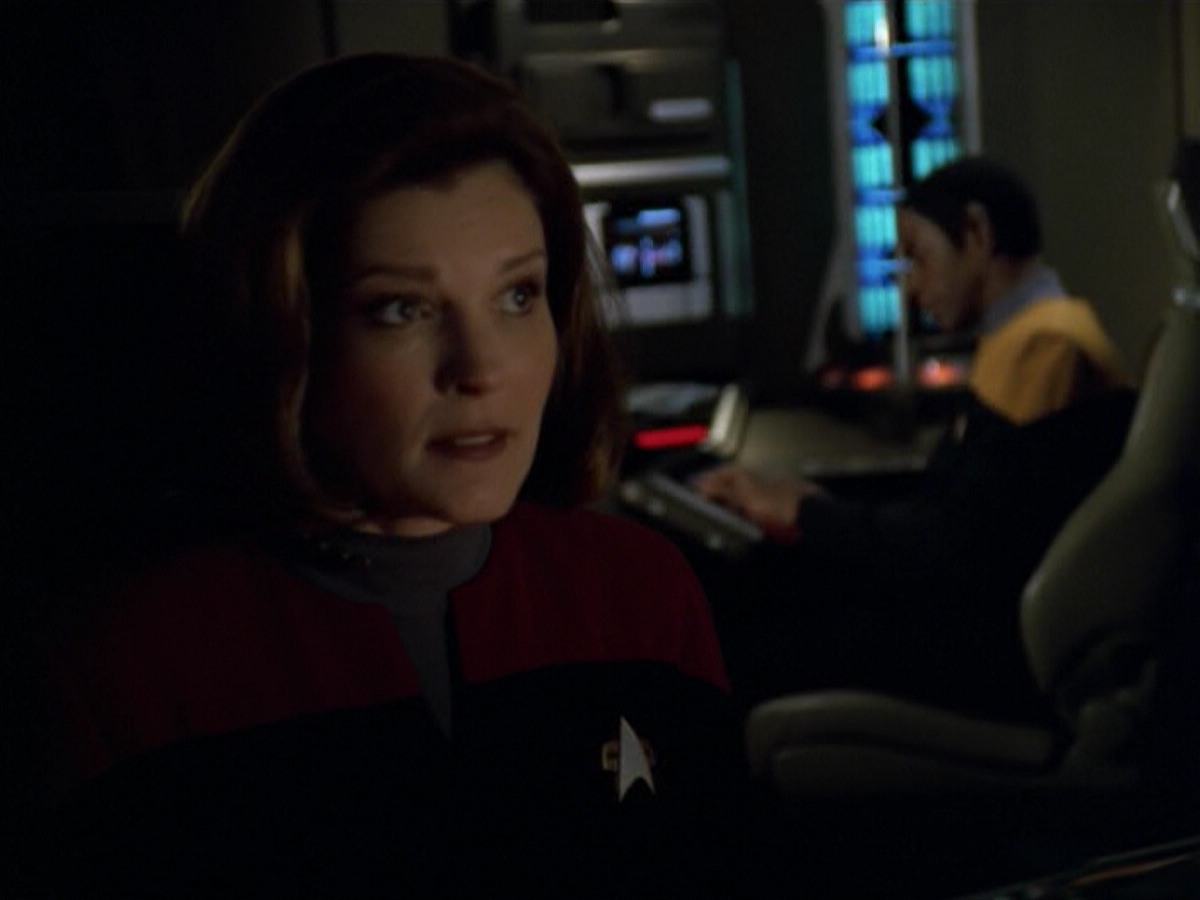 ariane179254_StarTrekVoyager_5x15_5x16_DarkFrontier_6478.jpg