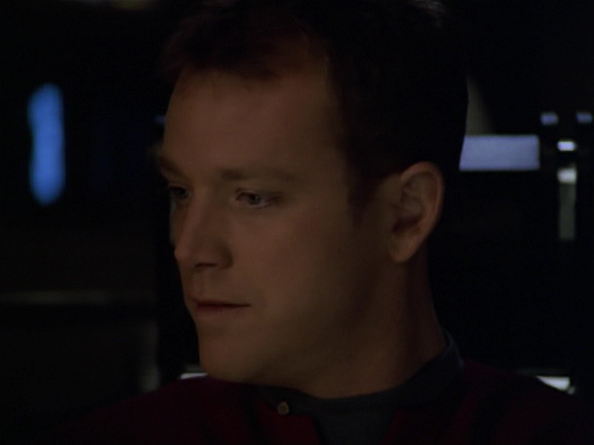 ariane179254_StarTrekVoyager_5x15_5x16_DarkFrontier_6489.jpg
