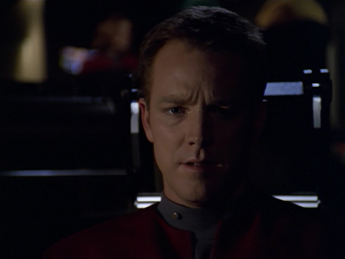 ariane179254_StarTrekVoyager_5x15_5x16_DarkFrontier_6642.jpg