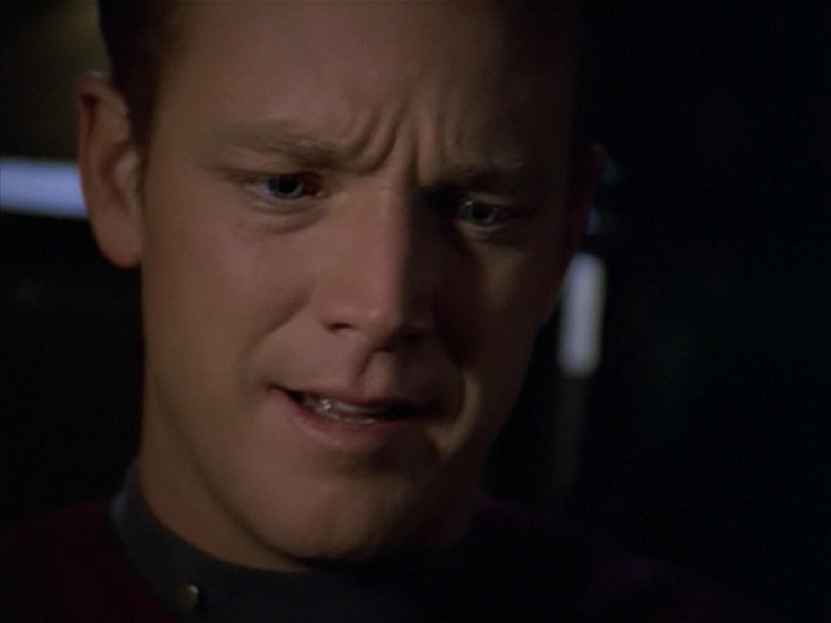 ariane179254_StarTrekVoyager_5x15_5x16_DarkFrontier_6734.jpg