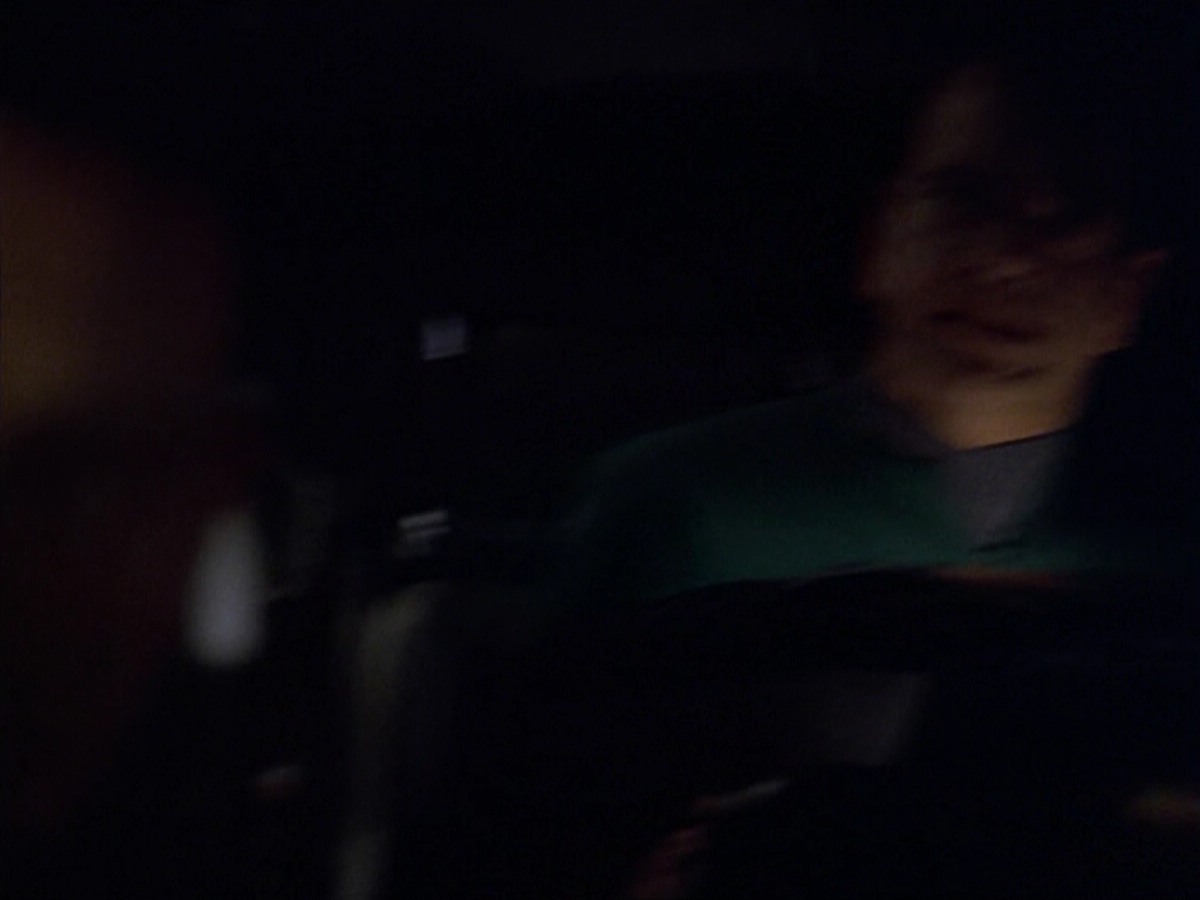 ariane179254_StarTrekVoyager_5x15_5x16_DarkFrontier_6753.jpg