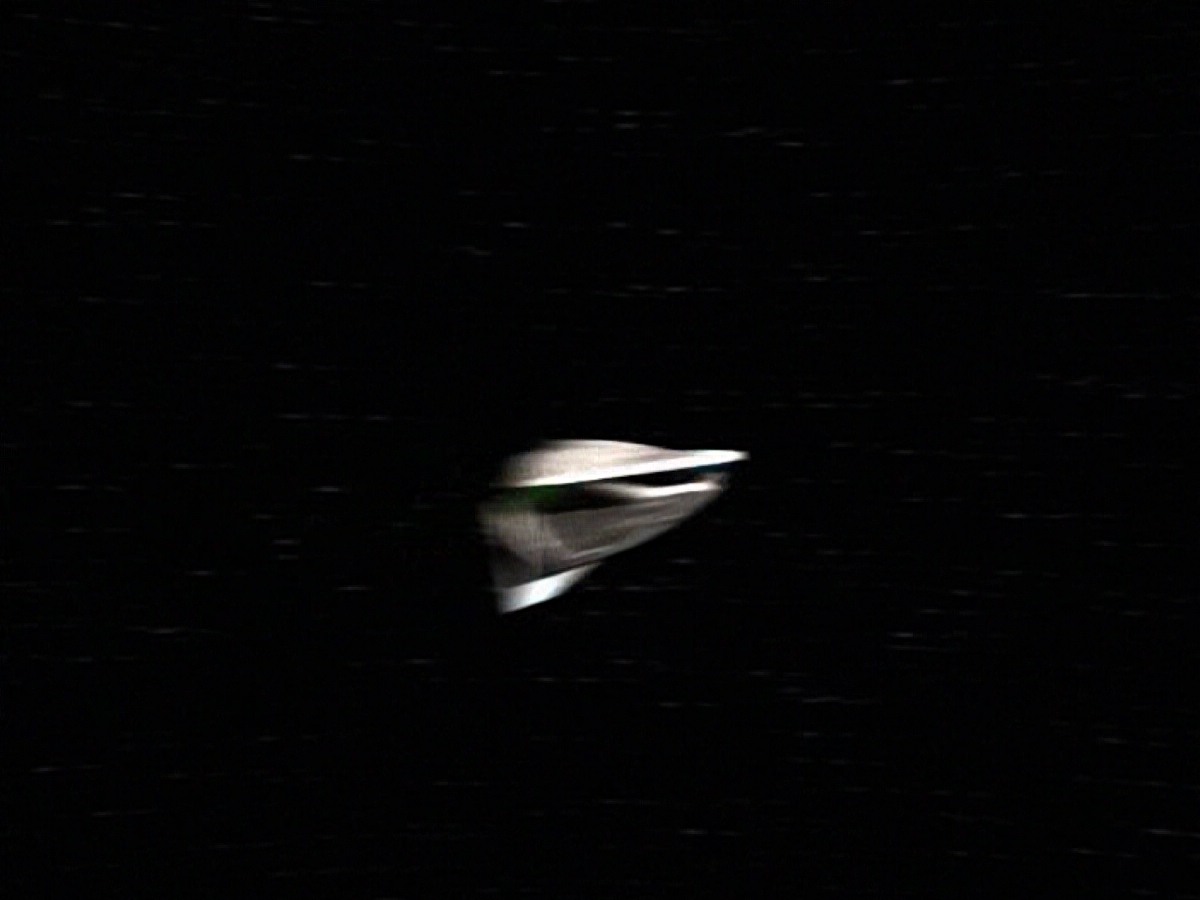 ariane179254_StarTrekVoyager_5x15_5x16_DarkFrontier_7025.jpg