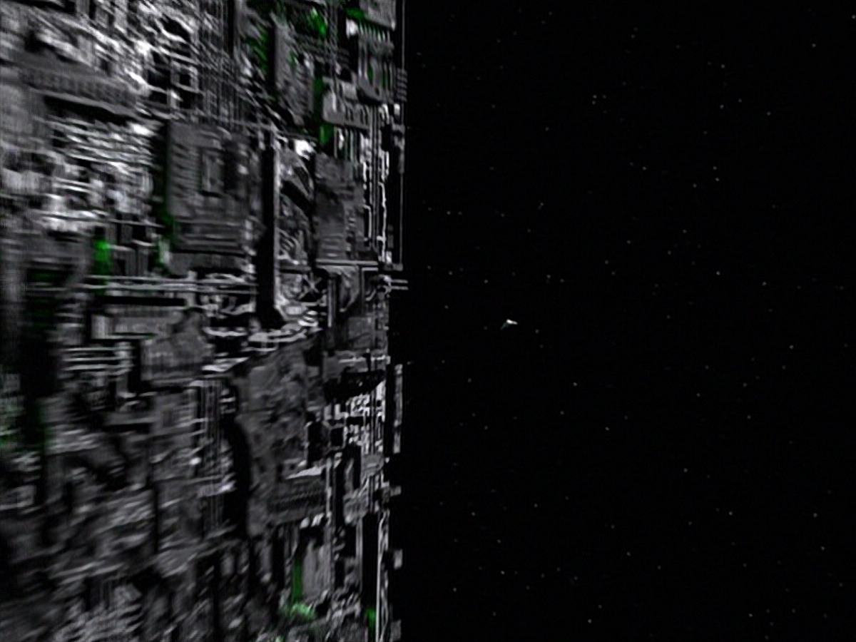ariane179254_StarTrekVoyager_5x15_5x16_DarkFrontier_7027.jpg