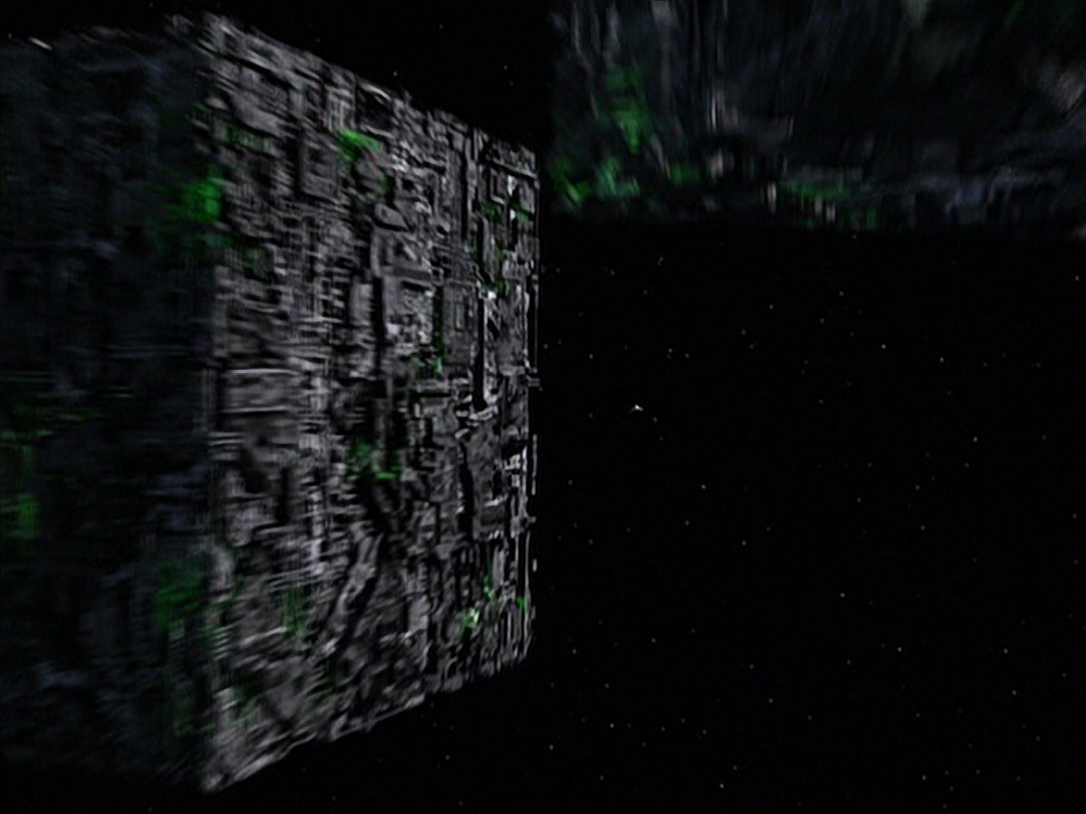 ariane179254_StarTrekVoyager_5x15_5x16_DarkFrontier_7028.jpg