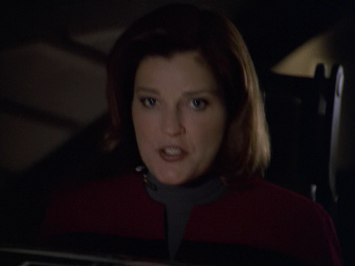 ariane179254_StarTrekVoyager_5x15_5x16_DarkFrontier_7050.jpg