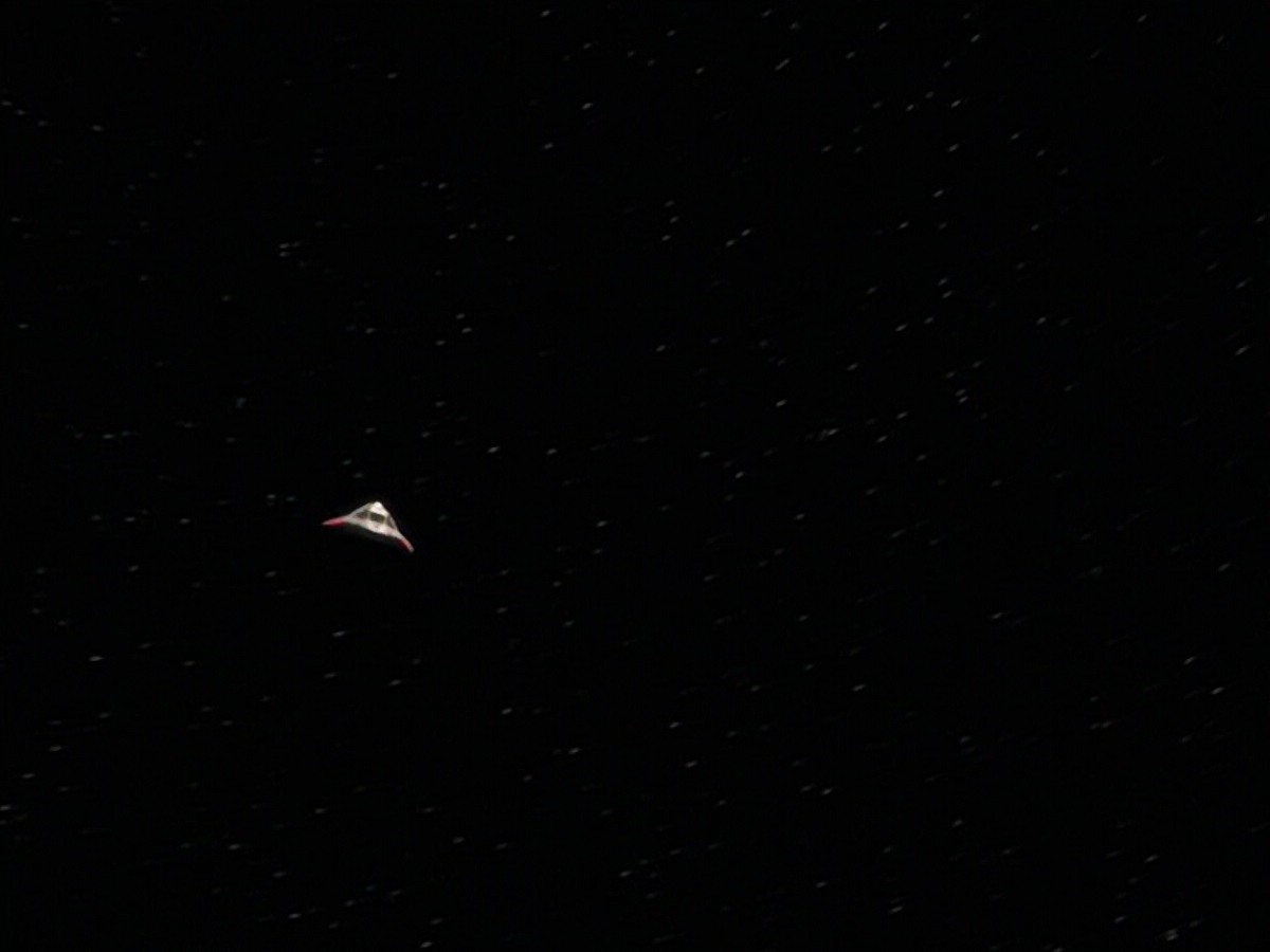 ariane179254_StarTrekVoyager_5x15_5x16_DarkFrontier_7070.jpg