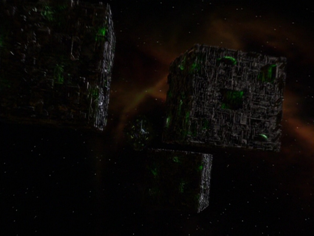 ariane179254_StarTrekVoyager_5x15_5x16_DarkFrontier_7078.jpg