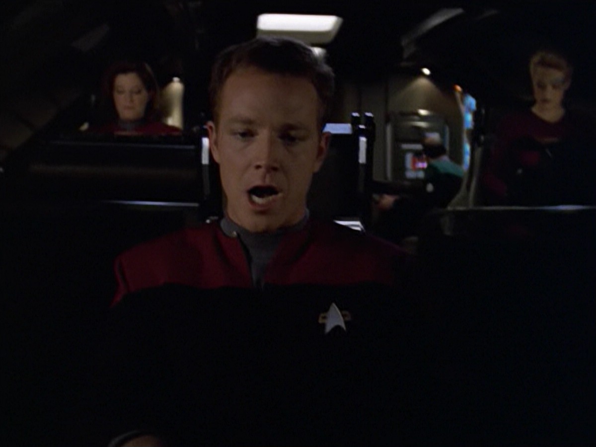 ariane179254_StarTrekVoyager_5x15_5x16_DarkFrontier_7086.jpg