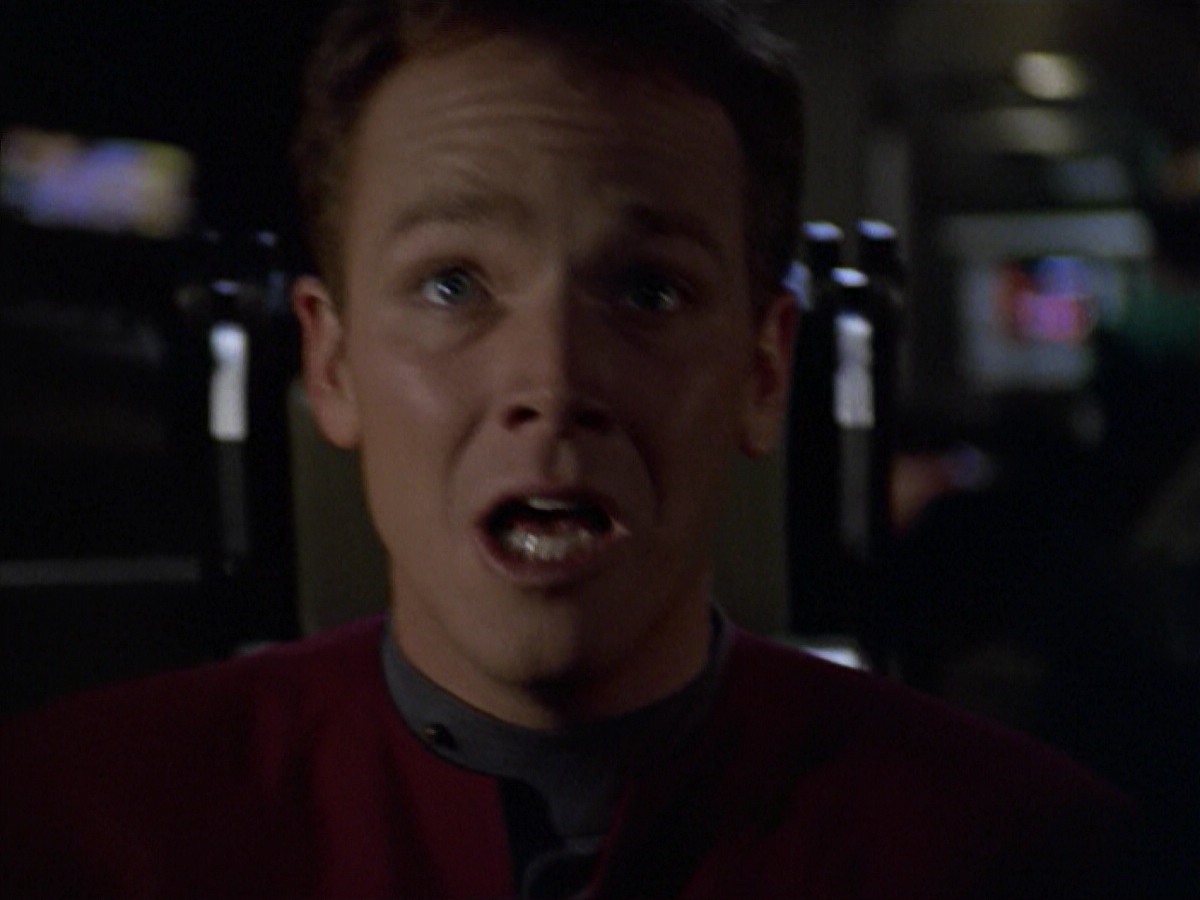 ariane179254_StarTrekVoyager_5x15_5x16_DarkFrontier_7106.jpg