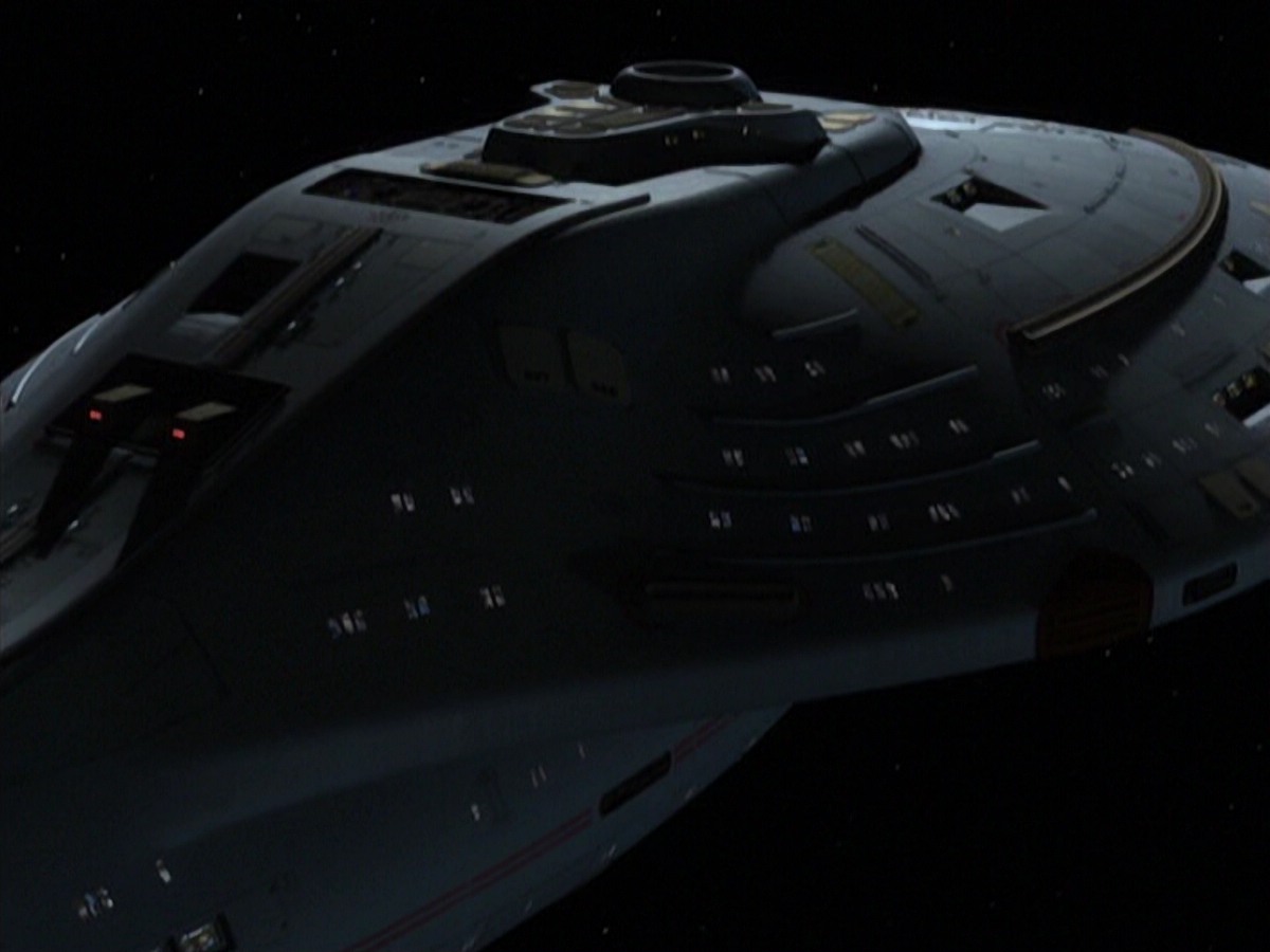 ariane179254_StarTrekVoyager_5x15_5x16_DarkFrontier_7139.jpg