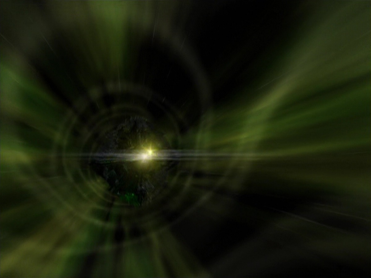ariane179254_StarTrekVoyager_5x15_5x16_DarkFrontier_7161.jpg