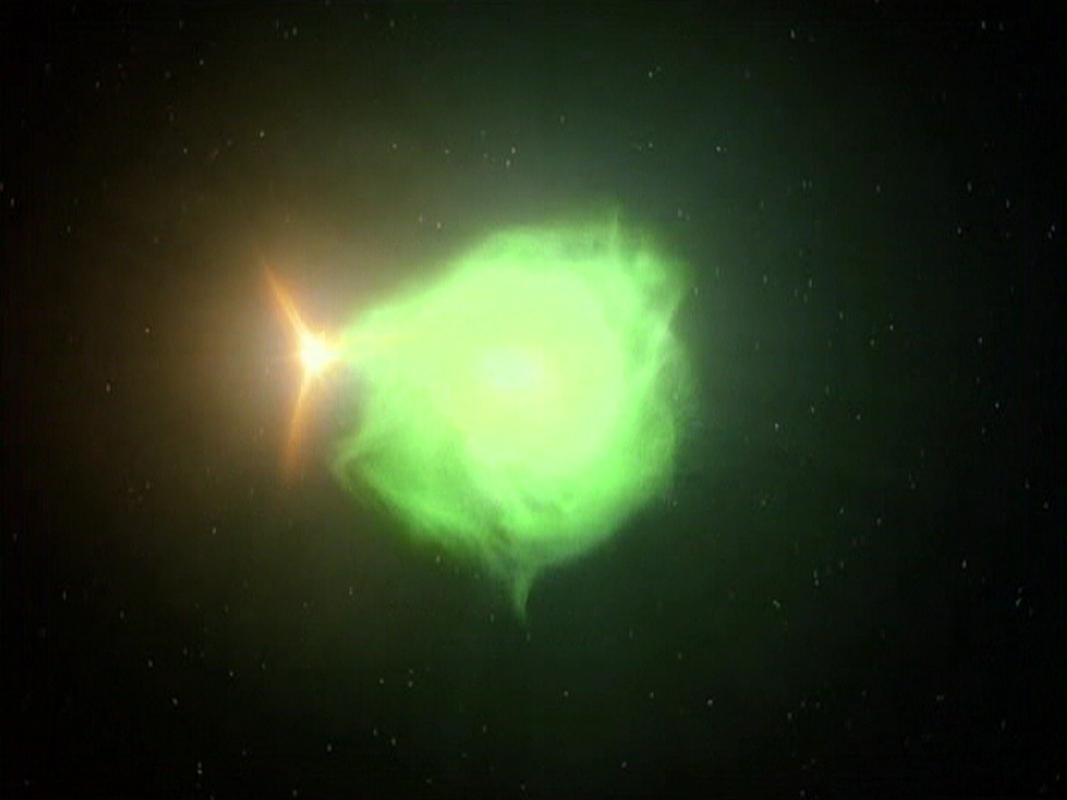 ariane179254_StarTrekVoyager_5x15_5x16_DarkFrontier_7234.jpg