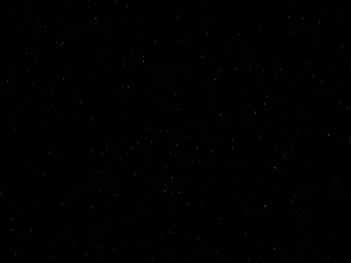 ariane179254_StarTrekVoyager_5x15_5x16_DarkFrontier_7240.jpg