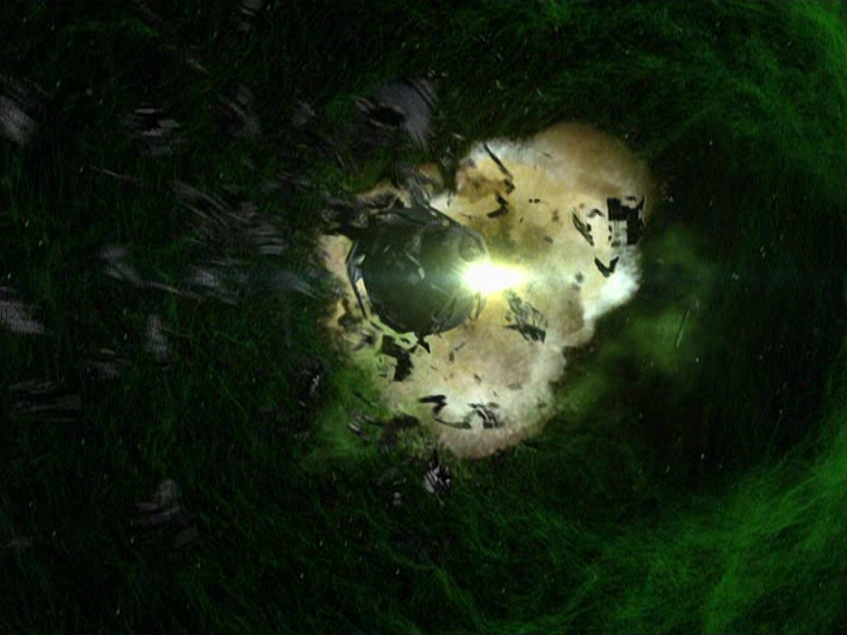 ariane179254_StarTrekVoyager_5x15_5x16_DarkFrontier_7282.jpg
