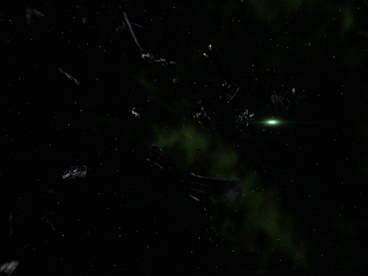 ariane179254_StarTrekVoyager_5x15_5x16_DarkFrontier_7288.jpg
