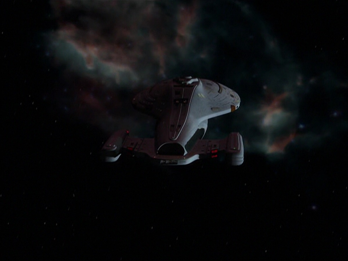 ariane179254_StarTrekVoyager_5x15_5x16_DarkFrontier_7475.jpg