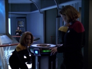 Filename=ariane179254_StarTrekVoyager_5x15_5x16_DarkFrontier_3886.jpg
Filesize=147KiB
Dimensions=1200x900
Date added=Apr 01, 2016 ariane179254_StarTrekVoyager_5x15_5x16_DarkFrontier_3886.jpg