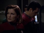 Filename=ariane179254_StarTrekVoyager_5x15_5x16_DarkFrontier_4025.jpg
Filesize=99KiB
Dimensions=1200x900
Date added=Apr 01, 2016 ariane179254_StarTrekVoyager_5x15_5x16_DarkFrontier_4025.jpg