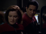 Filename=ariane179254_StarTrekVoyager_5x15_5x16_DarkFrontier_4035.jpg
Filesize=102KiB
Dimensions=1200x900
Date added=Apr 01, 2016 ariane179254_StarTrekVoyager_5x15_5x16_DarkFrontier_4035.jpg