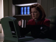 Filename=ariane179254_StarTrekVoyager_5x15_5x16_DarkFrontier_4115.jpg
Filesize=120KiB
Dimensions=1200x900
Date added=Apr 01, 2016 ariane179254_StarTrekVoyager_5x15_5x16_DarkFrontier_4115.jpg