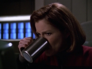 Filename=ariane179254_StarTrekVoyager_5x15_5x16_DarkFrontier_4151.jpg
Filesize=117KiB
Dimensions=1200x900
Date added=Apr 01, 2016 ariane179254_StarTrekVoyager_5x15_5x16_DarkFrontier_4151.jpg