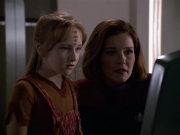Filename=ariane179254_StarTrekVoyager_5x15_5x16_DarkFrontier_4299.jpg
Filesize=113KiB
Dimensions=1200x900
Date added=Apr 01, 2016 ariane179254_StarTrekVoyager_5x15_5x16_DarkFrontier_4299.jpg