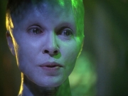 ariane179254_StarTrekVoyager_5x15_5x16_DarkFrontier_4444.jpg