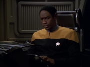 Filename=ariane179254_StarTrekVoyager_5x15_5x16_DarkFrontier_5066.jpg
Filesize=113KiB
Dimensions=1200x900
Date added=Apr 01, 2016 ariane179254_StarTrekVoyager_5x15_5x16_DarkFrontier_5066.jpg