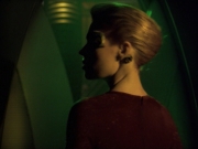 Filename=ariane179254_StarTrekVoyager_5x15_5x16_DarkFrontier_5220.jpg
Filesize=108KiB
Dimensions=1200x900
Date added=Apr 01, 2016 ariane179254_StarTrekVoyager_5x15_5x16_DarkFrontier_5220.jpg