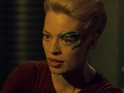 Filename=ariane179254_StarTrekVoyager_5x15_5x16_DarkFrontier_5434.jpg
Filesize=113KiB
Dimensions=1200x900
Date added=Apr 01, 2016 ariane179254_StarTrekVoyager_5x15_5x16_DarkFrontier_5434.jpg