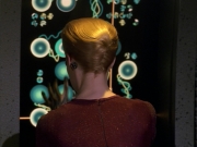 ariane179254_StarTrekVoyager_5x15_5x16_DarkFrontier_5445.jpg