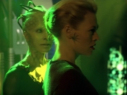 ariane179254_StarTrekVoyager_5x15_5x16_DarkFrontier_5598.jpg