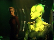 ariane179254_StarTrekVoyager_5x15_5x16_DarkFrontier_5606.jpg