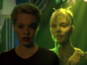 ariane179254_StarTrekVoyager_5x15_5x16_DarkFrontier_5652.jpg