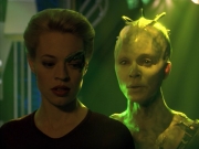 ariane179254_StarTrekVoyager_5x15_5x16_DarkFrontier_5677.jpg