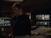 ariane179254_StarTrekVoyager_5x15_5x16_DarkFrontier_5814.jpg