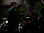 ariane179254_StarTrekVoyager_5x15_5x16_DarkFrontier_5972.jpg