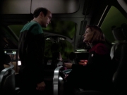 ariane179254_StarTrekVoyager_5x15_5x16_DarkFrontier_5975.jpg