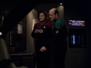 ariane179254_StarTrekVoyager_5x15_5x16_DarkFrontier_6008.jpg