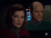 Filename=ariane179254_StarTrekVoyager_5x15_5x16_DarkFrontier_6026.jpg
Filesize=100KiB
Dimensions=1200x900
Date added=Apr 01, 2016 ariane179254_StarTrekVoyager_5x15_5x16_DarkFrontier_6026.jpg