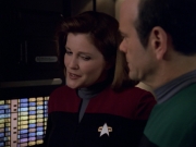ariane179254_StarTrekVoyager_5x15_5x16_DarkFrontier_6041.jpg