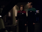 ariane179254_StarTrekVoyager_5x15_5x16_DarkFrontier_6066.jpg
