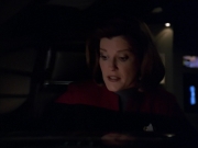 ariane179254_StarTrekVoyager_5x15_5x16_DarkFrontier_6072.jpg
