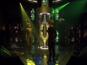 ariane179254_StarTrekVoyager_5x15_5x16_DarkFrontier_6144.jpg