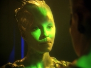 ariane179254_StarTrekVoyager_5x15_5x16_DarkFrontier_6279.jpg