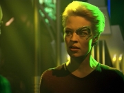 ariane179254_StarTrekVoyager_5x15_5x16_DarkFrontier_6362.jpg