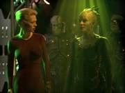 ariane179254_StarTrekVoyager_5x15_5x16_DarkFrontier_6497.jpg