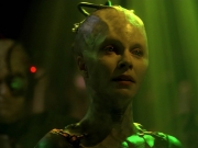 ariane179254_StarTrekVoyager_5x15_5x16_DarkFrontier_6528.jpg